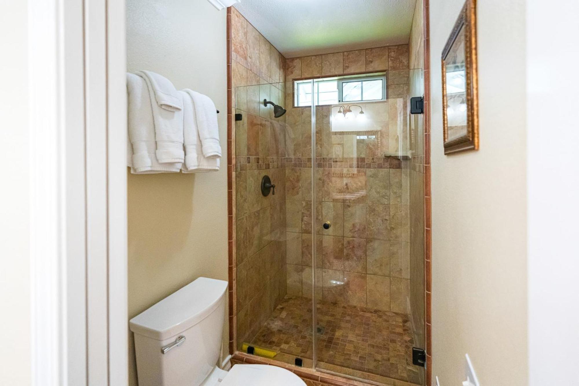 Victorian Manor In Paso Robles Wine Country Pool Hot Tub Firepit Tennis Court Sleeps 28 ภายนอก รูปภาพ