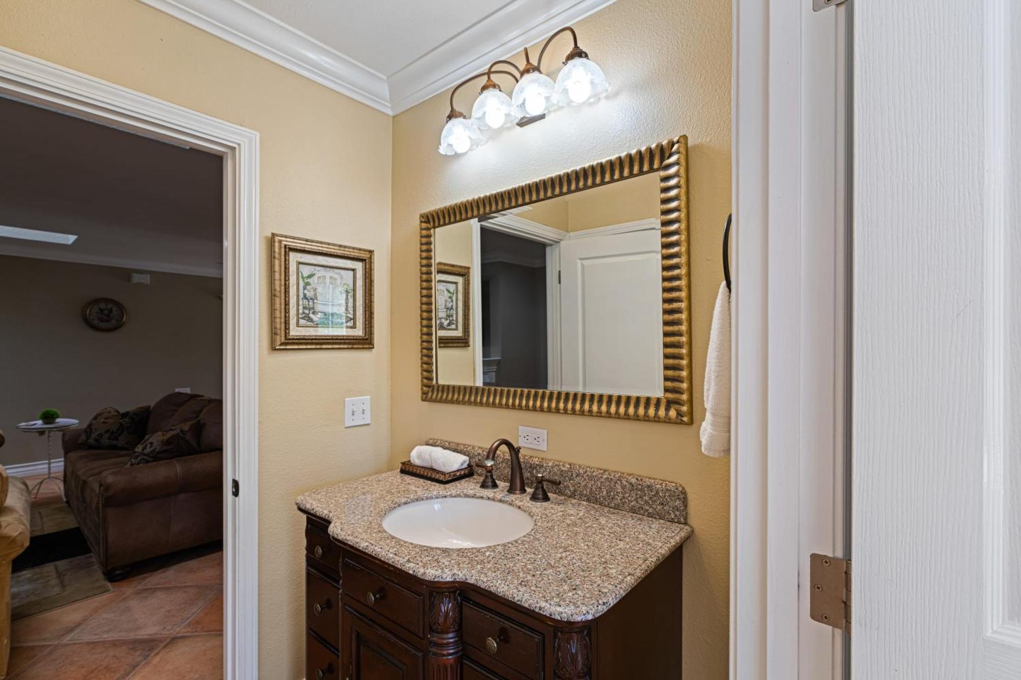 Victorian Manor In Paso Robles Wine Country Pool Hot Tub Firepit Tennis Court Sleeps 28 ภายนอก รูปภาพ