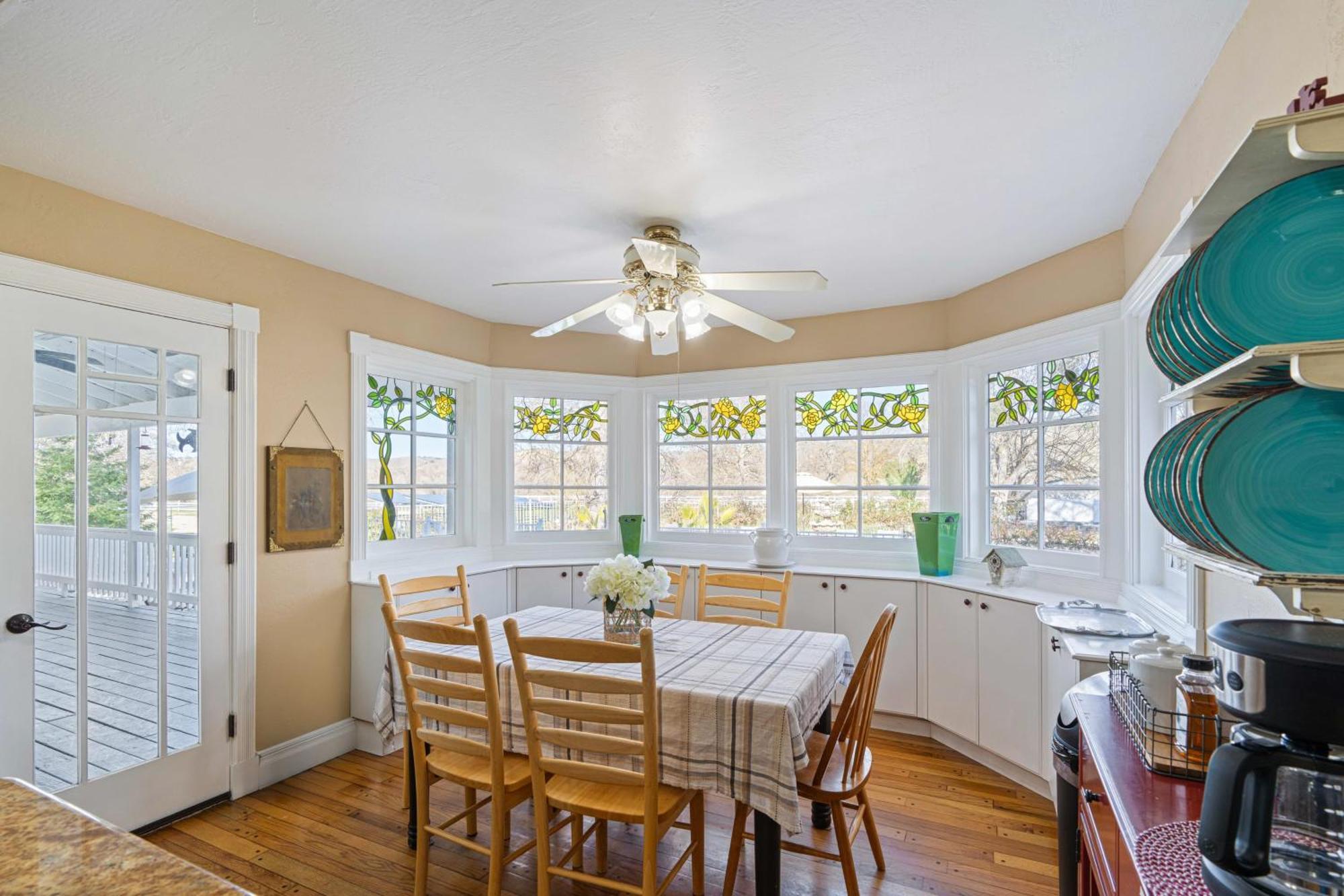 Victorian Manor In Paso Robles Wine Country Pool Hot Tub Firepit Tennis Court Sleeps 28 ภายนอก รูปภาพ